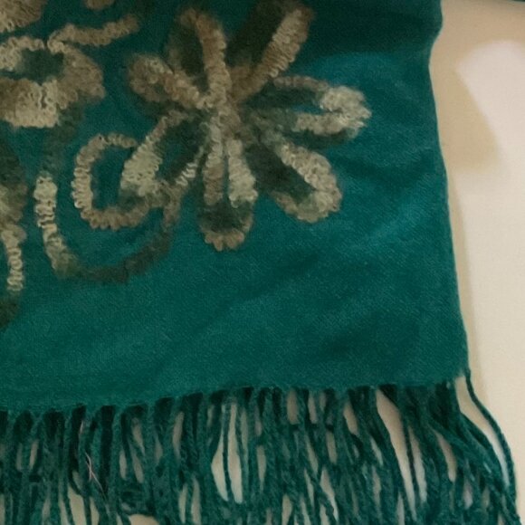 COLDWATER CREEK Women's Scarf/Wrap EUC - Picture 3 of 5